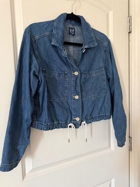 GAP Blue Denim Button-Front Cropped shirt Jacket
